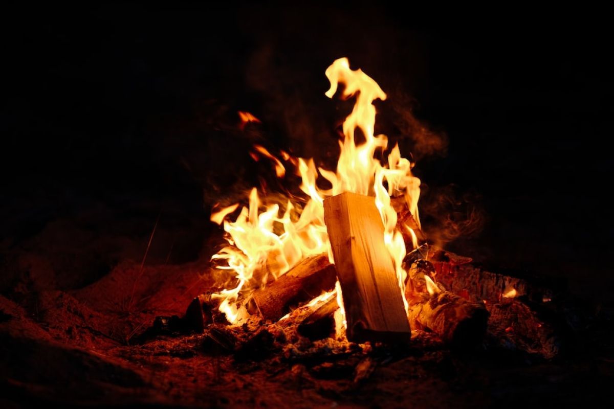 Survivalisme : Maîtrisez l'art de la pierre à feu